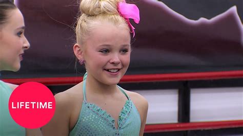 What Episode of Dance Moms Does Chloe Come Back: Exploring the Drama and Fan Reactions